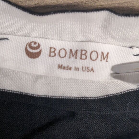 Bombom Sleeveless Blouse    - Picture 4 of 5